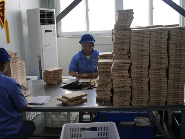 代加工生產(chǎn)膏藥的膏藥貼牌代加工廠家哪家靠譜？