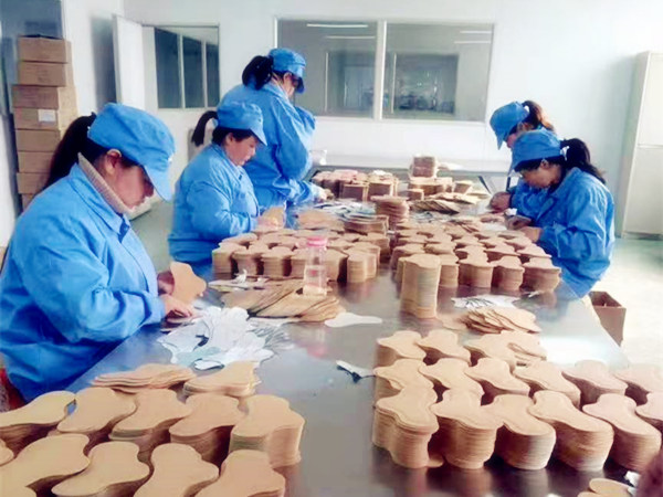 膏藥貼牌是什么意思？委托膏藥代加工的優勢是什么？