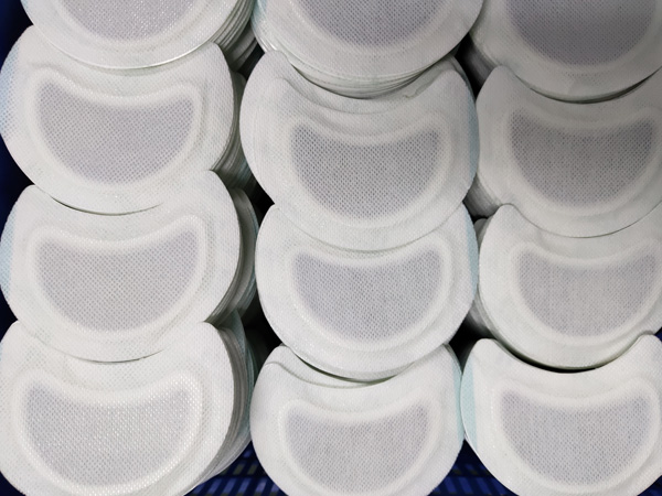 乳腺貼哪個牌子好?今世康乳腺貼用過的都說相見恨晚 乳腺貼哪個牌子好?今世康乳腺貼用過的都說相見恨晚